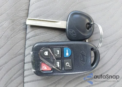 2013 Hyundai Accent Gls z USA, uszkodzony, nr VIN KMHCU4AE8DU424944